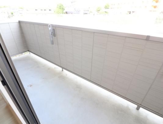 �y���̑��z�@�o���R�j�[�@106