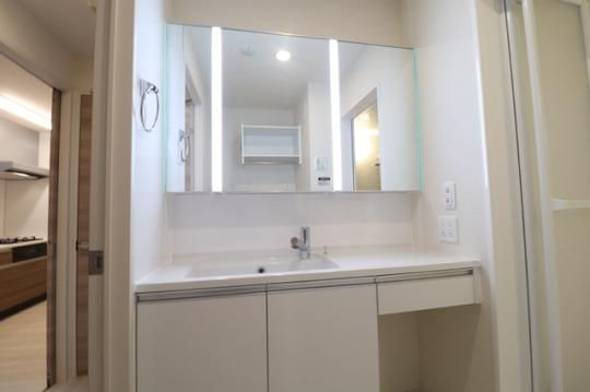 �y���̑��z�@303���ʑ�