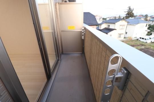 �y���̑��z�@303�@�o���R�j�[