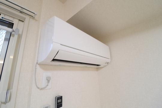 �y���̑��z�@303�@�G�A�R��