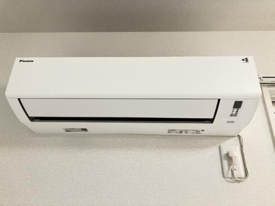 �y���̑��z�@105�@�G�A�R��