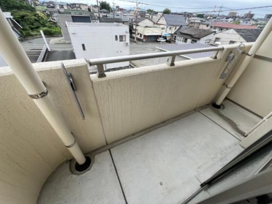 �y���̑��z�@�o���R�j�[