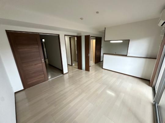 �y���̑��z�@���r���O