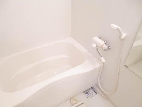 �y���̑��z�@�o�X�^�V�����[