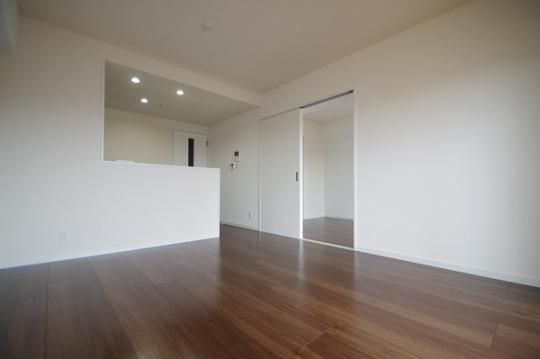 �y���̑��z�@���r���O