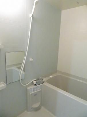 �y���̑��z�@�o�X�^�V�����[