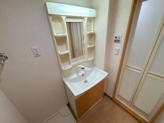 �y���̑��z�@�V�����v�[�h���b�T�[