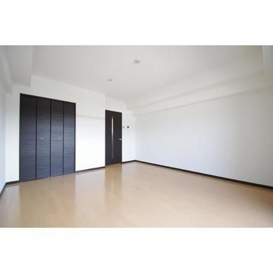 �y���̑��z�@���r���O