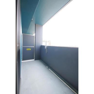 �y���̑��z�@�o���R�j�[