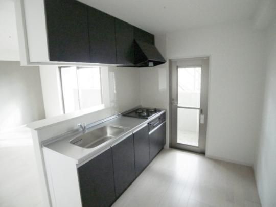 �y���̑��z�@�L�b�`��