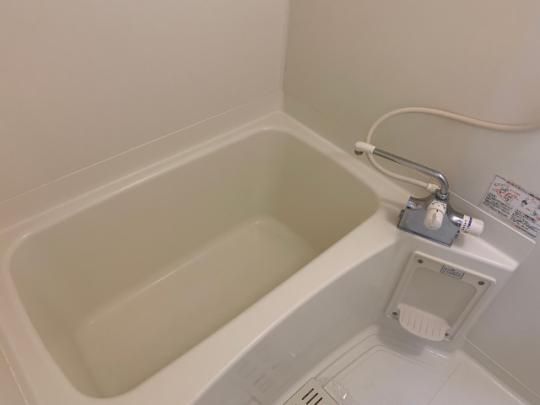 �y���̑��z�@�o�X�^�V�����[