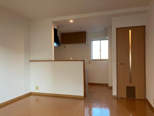 �y���̑��z�@���r���O