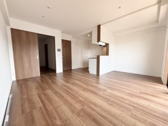 �y���̑��z�@���r���O