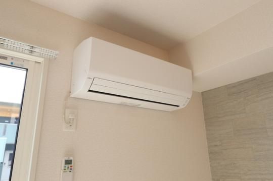 �y���̑��z�@�G�A�R��