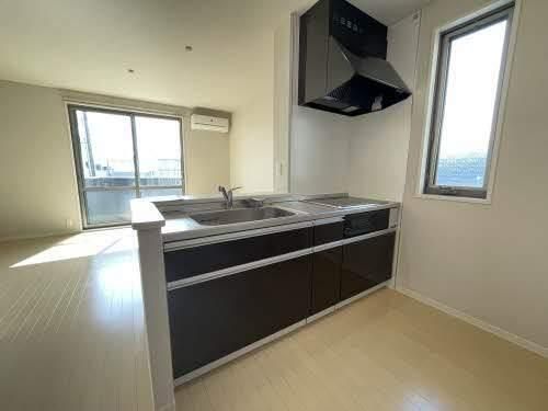 �y���̑��z�@�L�b�`��