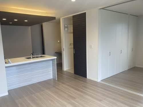 �y���̑��z�@���r���O