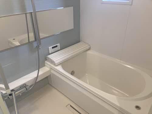 �y���̑��z�@�o�X�^�V�����[