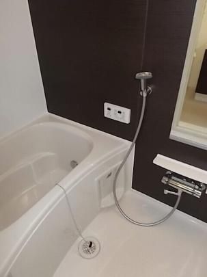 �y���̑��z�@�o�X�^�V�����[