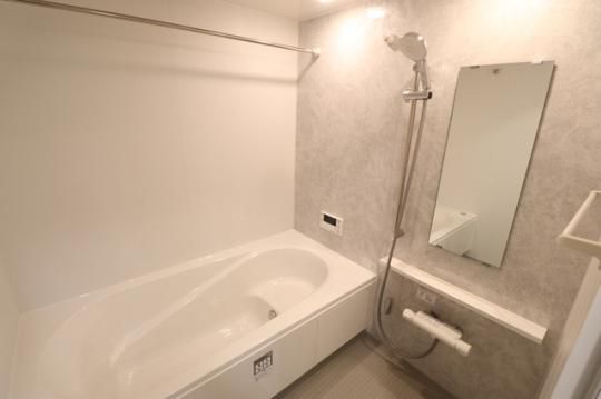 �y���̑��z�@�o�X