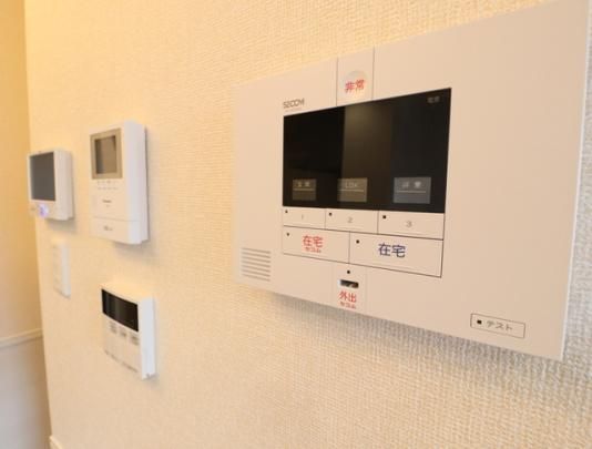 �y���̑��z�@203�@�Z�R���̃Z�L�����e�B�V�X�e���A��