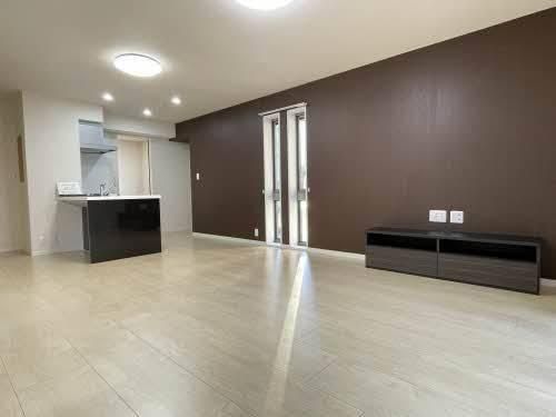 �y���̑��z�@���r���O