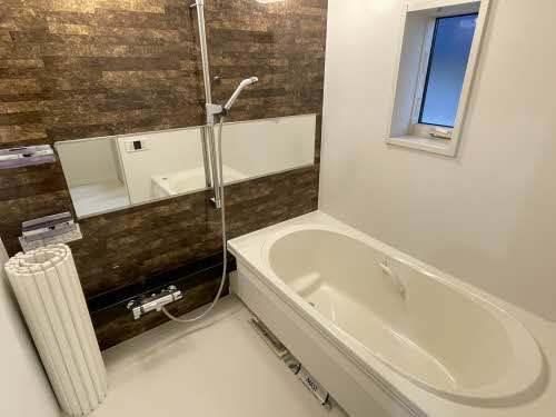 �y���̑��z�@�o�X�^�V�����[