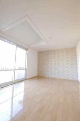 �y���̑��z�@���r���O