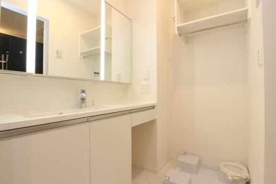 �y���̑��z�@103�@���ʏ�