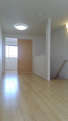 �y���̑��z�@���r���O