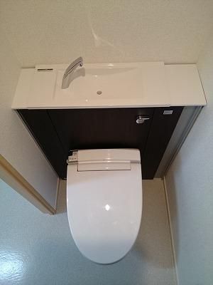 �y���̑��z�@�g�C��