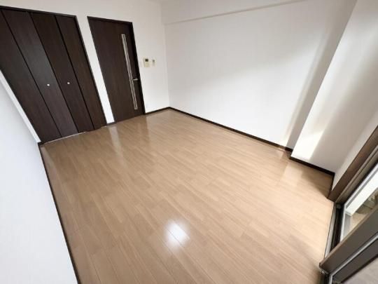 �y���̑��z�@���r���O