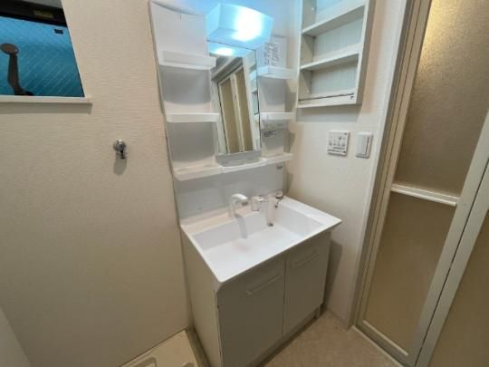 �y���̑��z�@���ʐ^��203�����ł��B