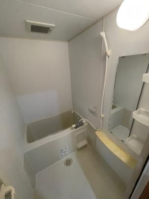 �y���̑��z�@�o�X�^�V�����[