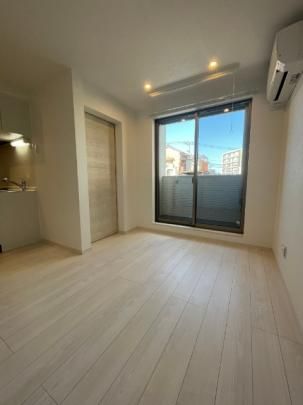 �y���̑��z�@���r���O