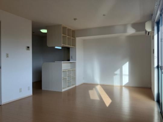 �y���̑��z�@���r���O