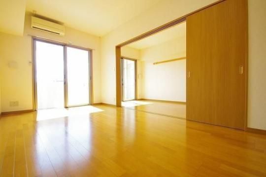 �y���̑��z�@���r���O