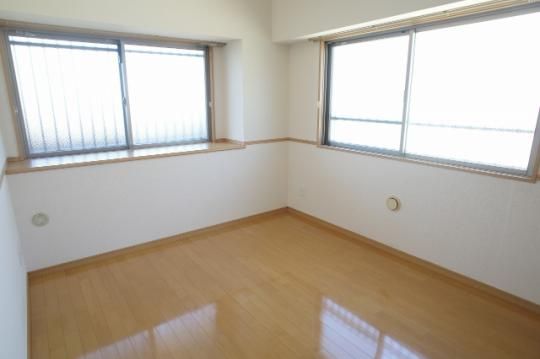 �y���̑��z�@���̑������E�X�y�[�X