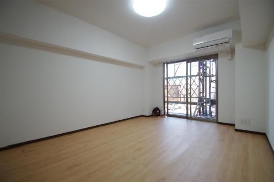 �y���̑��z�@���r���O