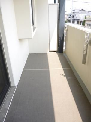 �y���̑��z�@�o���R�j�[