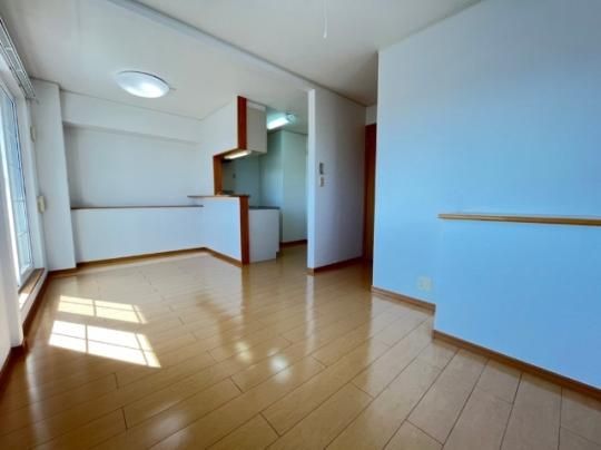 �y���̑��z�@���r���O