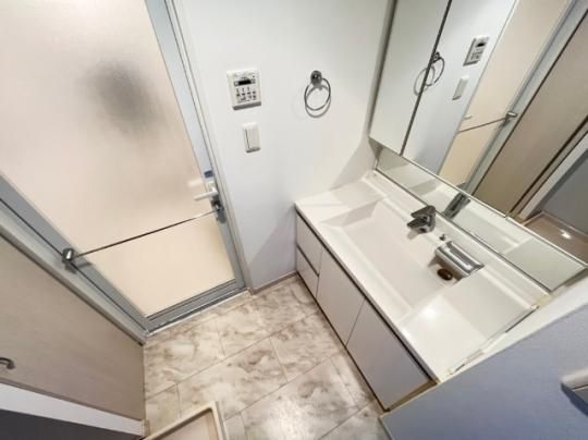 �y���̑��z�@����