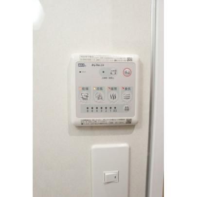 �y���̑��z�@�ݔ�