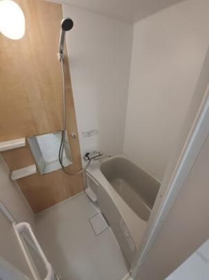 �y���̑��z�@�o�X�^�V�����[