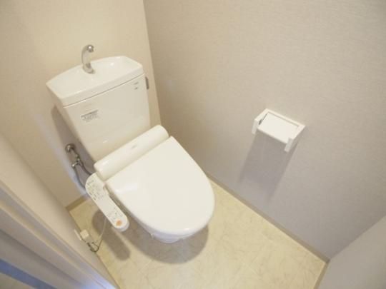 �y���̑��z�@�g�C��