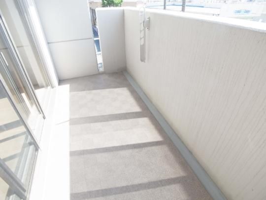 �y���̑��z�@�o���R�j�[