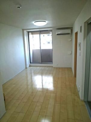 �y���̑��z�@���r���O