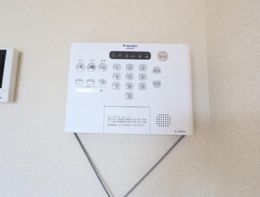 �y���̑��z�@101�@�Z�L�����e�B