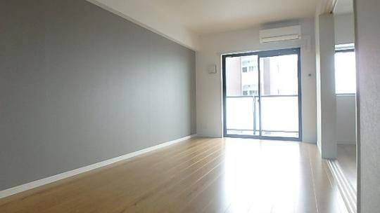 �y���̑��z�@���r���O