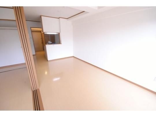 �y���̑��z�@���r���O