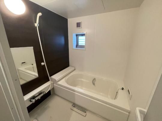 �y���̑��z�@�o�X�^�V�����[